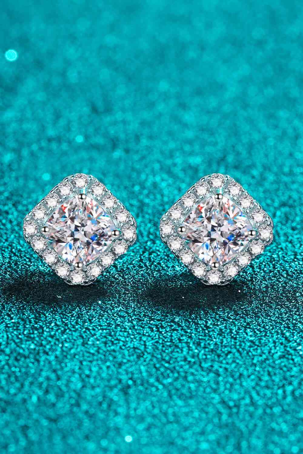 925 Sterling Silver Inlaid 2 Carat Moissanite Square Stud Earrings